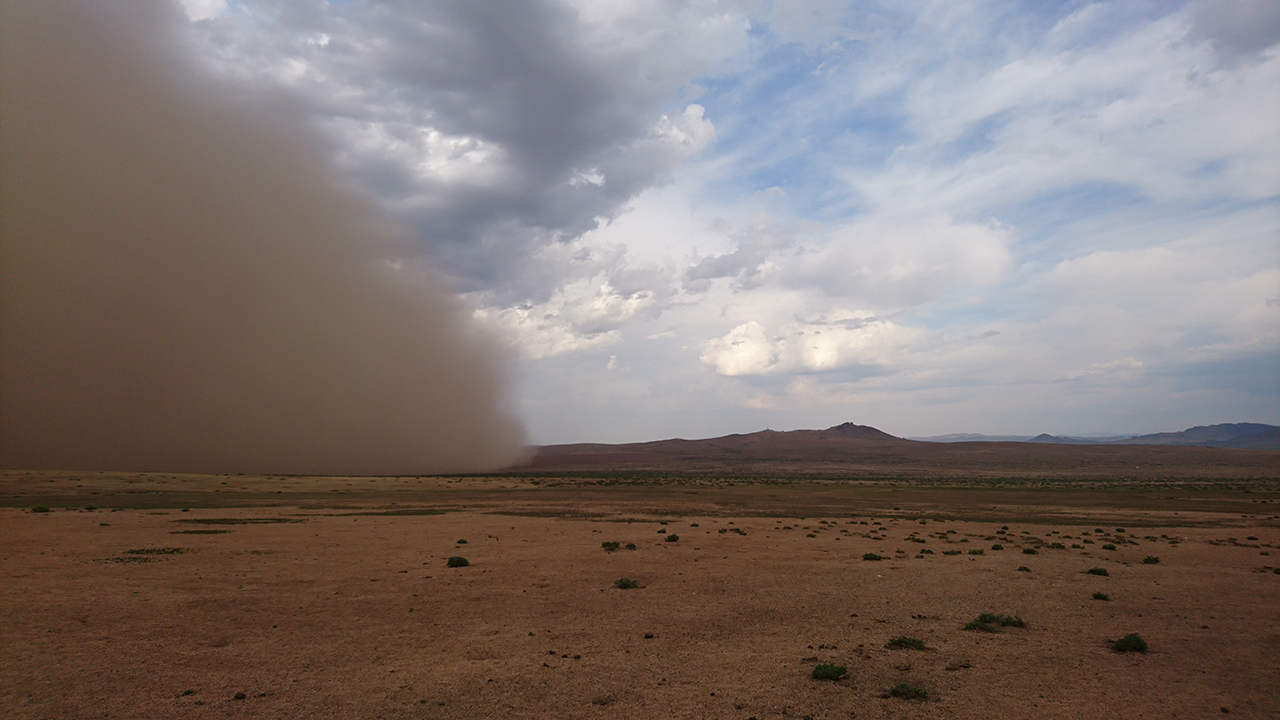 Gobi Desert Tour – Erdene Zuu monastry & Rashaant (sandstorm)