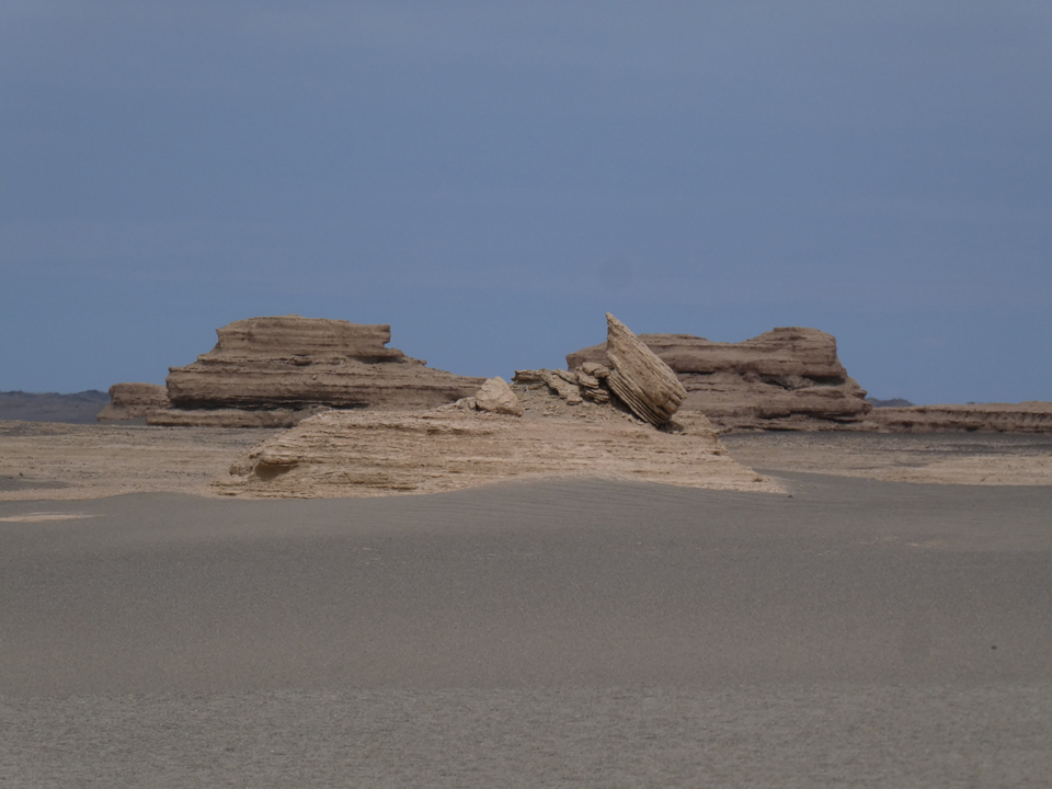 Dunhuang – Yardang National Geopark, Jade Gate and Western Thousand Buddha Caves