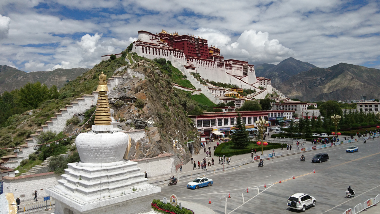 In Lhasa – Potala Palace and Sera Monastery